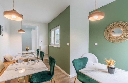 Lambersart Resort | 300 m² Private room ∙ 1 bedroom ∙ 1 guest