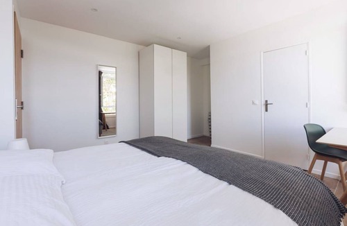 Bagnolet Resort | 330 m² Private room ∙ 1 bedroom ∙ 1 guest
