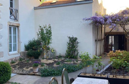 Nuits-Saint-Georges Apartment | 35 m² Apartment ∙ 2 bedrooms ∙ 4 guests