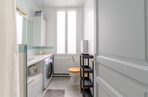 Stains Apartment | 35 m² Apartment ∙ 1 bedroom ∙ 4 guests
