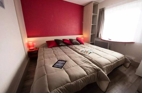 Bleriot-Plage Apartment | 35 m² Apartment ∙ 2 bedrooms ∙ 5 guests