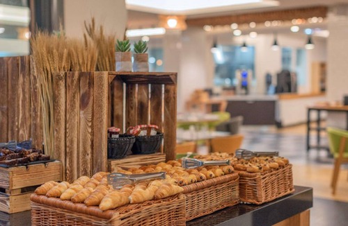 Bougival Hotel | 35 m² Hotel ∙ 127 guests