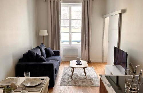 Saint-Germain-en-Laye Apartment | 36 m² Apartment ∙ 1 bedroom ∙ 3 guests