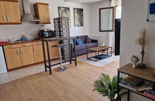Les Mureaux Apartment | 37 m² Apartment ∙ 1 bedroom ∙ 4 guests