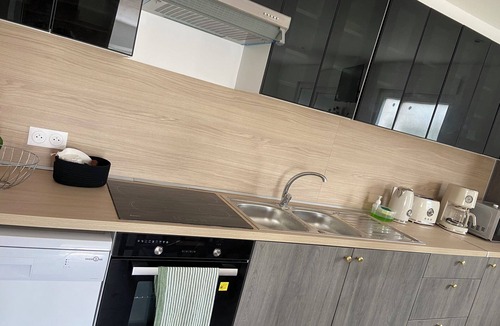 Camblain-Chatelain Apartment | 4 Bedroom Apartment in Camblain-ChÃ¢telain