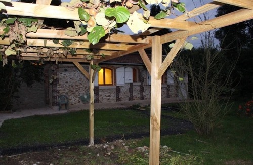 Touquin House | 4 Bedrooms Private Vacation Home In Touquin