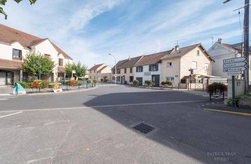 Chanteloup-en-Brie Apartment | 40 m² Apartment ∙ 2 bedrooms ∙ 7 guests