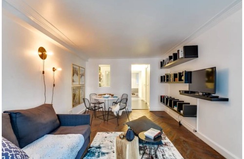 2nd Arrondissement Apartment | 40 m² Apartment ∙ 1 bedroom ∙ 2 guests