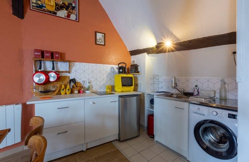 Chartres Apartment | 40 m² Apartment ∙ 2 guests