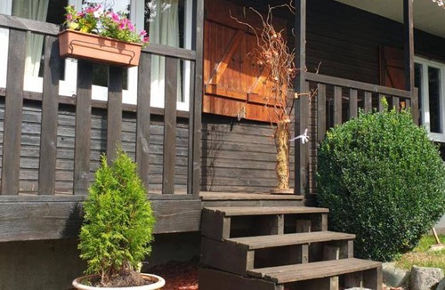 Vireux-Wallerand Ski Chalet | 40 m² Chalet ∙ 2 bedrooms ∙ 4 guests