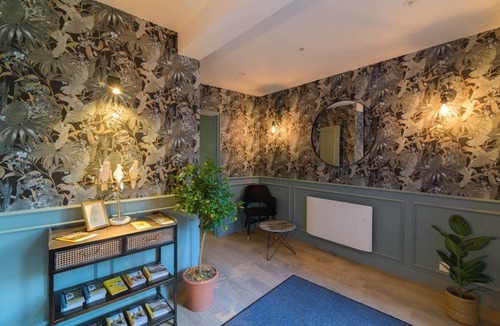 Marly-le-Roi Apartment | 40 m² Serviced apartment ∙ 4 guests