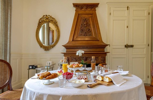 Pougues-les-Eaux Bed & Breakfast | 42 m² Bed and breakfast ∙ 1 bedroom ∙ 2 guests