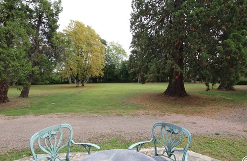 Pougues-les-Eaux Bed & Breakfast | 42 m² Bed and breakfast ∙ 1 bedroom ∙ 2 guests