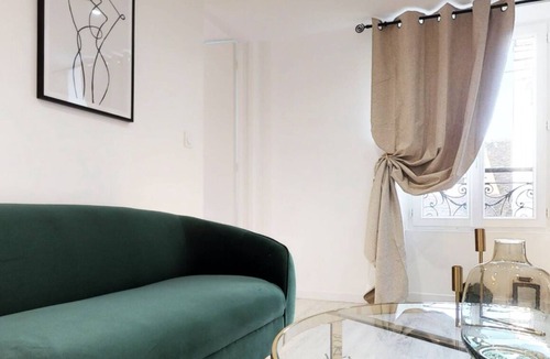 Fontainebleau Apartment | 42 M2 DESIGN LUXE # Plein centre# BESTOFBO1