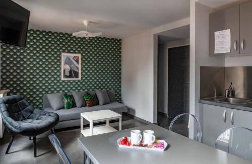 Prefecture Apartment | 42 m² Serviced apartment ∙ 4 guests
