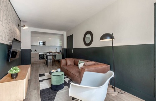 Vivienne Apartment | 42OperaLouvreParis022bedroomsAC