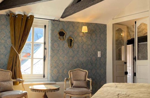 Ville Haute Bed & Breakfast | 45 m² Bed and breakfast ∙ 2 guests