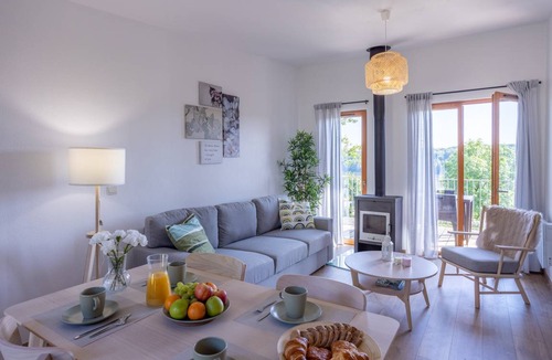 Eppe-Sauvage House | 45 m² House ∙ 2 bedrooms ∙ 4 guests