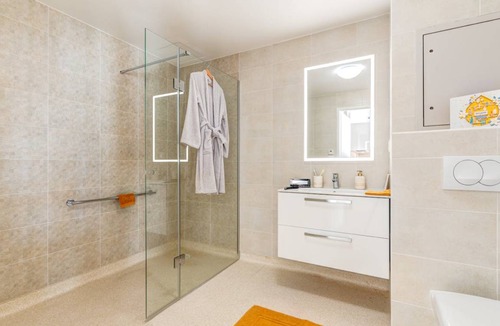 Rueil-Malmaison Apartment | 46 m² Apartment ∙ 1 bedroom ∙ 2 guests