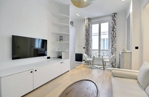 Notre Dame Apartment | 46 m² Apartment ∙ 2 bedrooms ∙ 4 guests