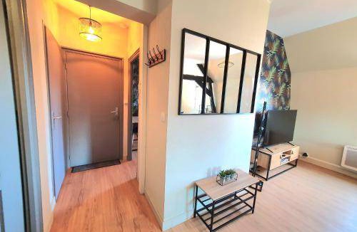 Sin-le-Noble Apartment | 46 m² Apartment ∙ 1 bedroom ∙ 4 guests