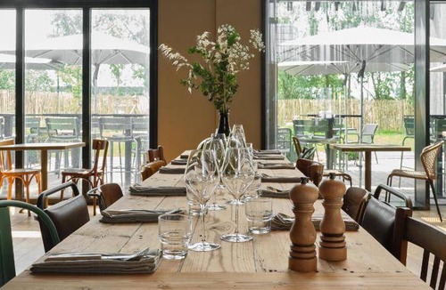 Wambrechies Hotel | 47 m² Hotel ∙ 6 guests