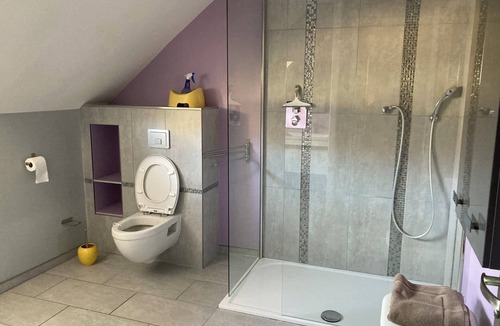 Ganzeville House | 5-bedroom vacation home with enclosed garden near Etretat