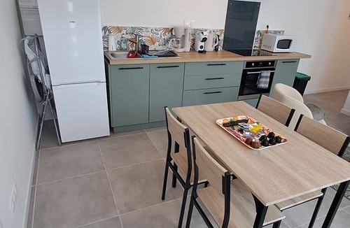 Bleriot-Plage Apartment | 5 minutes walk from the beach of blériot-plage! ground floor apartment.