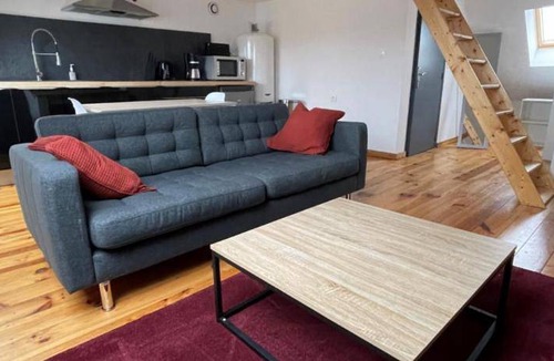 Aulnoy-lez-Valenciennes Apartment | 50 m² Apartment ∙ 3 bedrooms ∙ 6 guests