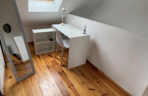 Aulnoy-lez-Valenciennes Apartment | 50 m² Apartment ∙ 3 bedrooms ∙ 6 guests