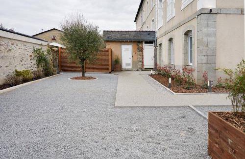 Laval Apartment | 50 m² Apartment ∙ 3 bedrooms ∙ 6 guests