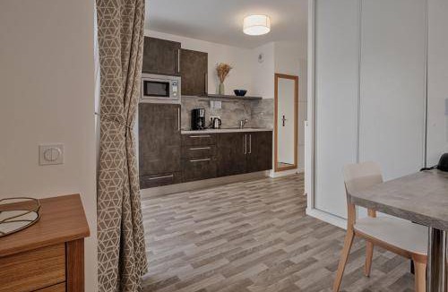 Fives Apartment | 50 m² Serviced apartment ∙ 2 bedrooms ∙ 4 guests