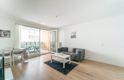 Sarcelles Apartment | 55 m² Apartment ∙ 1 bedroom ∙ 2 guests