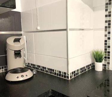 Saint-Ouen-l'Aumone Apartment | 60 m² Apartment ∙ 2 bedrooms ∙ 6 guests