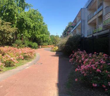 Gonesse Apartment | 60 m² Apartment ∙ 2 bedrooms ∙ 6 guests