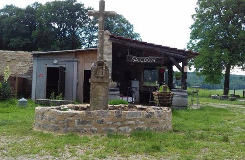 Gezier-et-Fontenelay Bed & Breakfast | 60 m² Bed and breakfast ∙ 3 bedrooms ∙ 8 guests