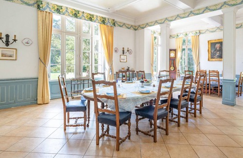 Allonne House | 600 m² House ∙ 10 bedrooms ∙ 18 guests