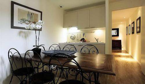 Chaussee-d'Antin Apartment | 62 m² Apartment ∙ 2 bedrooms ∙ 6 guests