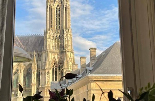 Reims City Centre Apartment | 62 m² Apartment ∙ 4 guests