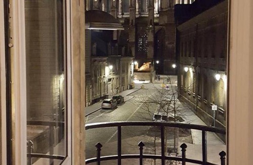 Reims City Centre Apartment | 62 m² Apartment ∙ 4 guests
