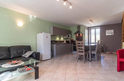 Jours-en-Vaux Cottage | 63 m² Cabin ∙ 1 bedroom ∙ 3 guests