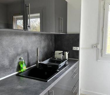 Haut Montmorency Apartment | 65 m² Apartment ∙ 2 bedrooms ∙ 5 guests