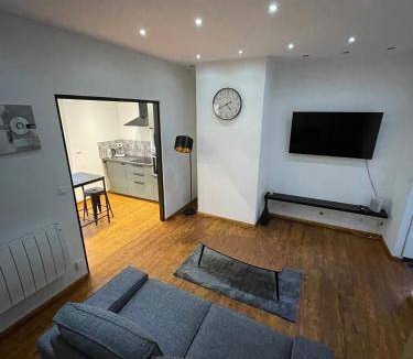 Grand-Fort-Philippe House | 65 m² House ∙ 2 bedrooms ∙ 2 guests