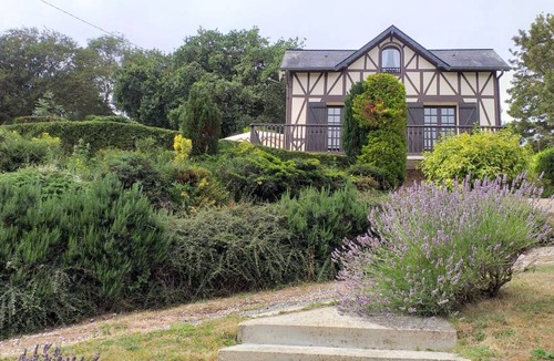 Saint-Leonard House | 65 m² House ∙ 2 bedrooms ∙ 4 guests