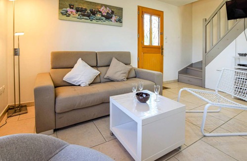 Hericourt-en-Caux House | 68 m² House ∙ 3 bedrooms ∙ 6 guests