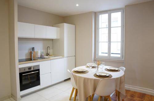Bourg-en-Bresse Apartment | 69 m² Apartment ∙ 2 bedrooms ∙ 6 guests