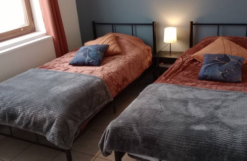 Varennes-Changy Cottage | 70 m² Cabin ∙ 2 bedrooms ∙ 5 guests