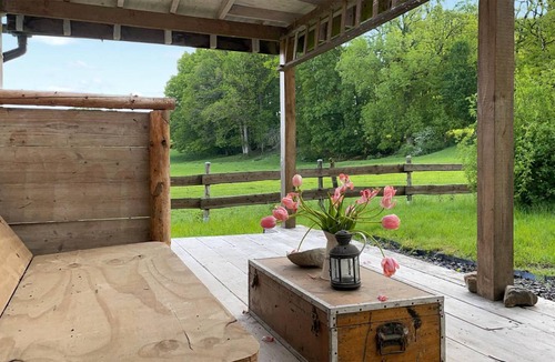 Besmont House | 70 m² House ∙ 1 bedroom ∙ 2 guests