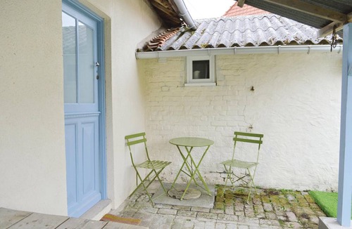 Grigny House | 70 m² House ∙ 2 bedrooms ∙ 4 guests