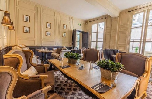 Chartres Apartment | 70 m² Serviced apartment ∙ 2 bedrooms ∙ 10 guests